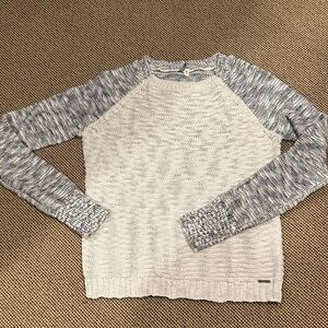 Rip Curl Gray and Cream Knit Sweater